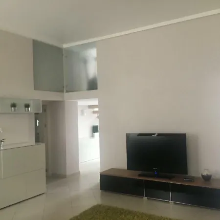 Manzoni Apartment